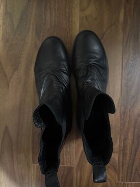 Women's Black Leather Ankle Boots - Classic Chelsea Booties